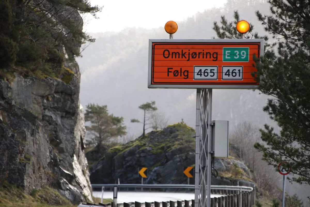 Stenging E39, tunnelene mellom Handeland og Fedahei